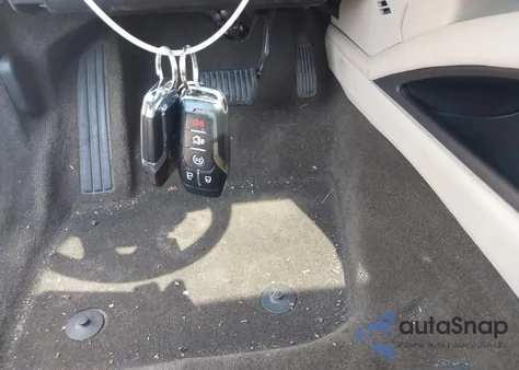 2013 Lincoln Mkz z USA, uszkodzony, nr VIN 3LN6L2GKXDR812881